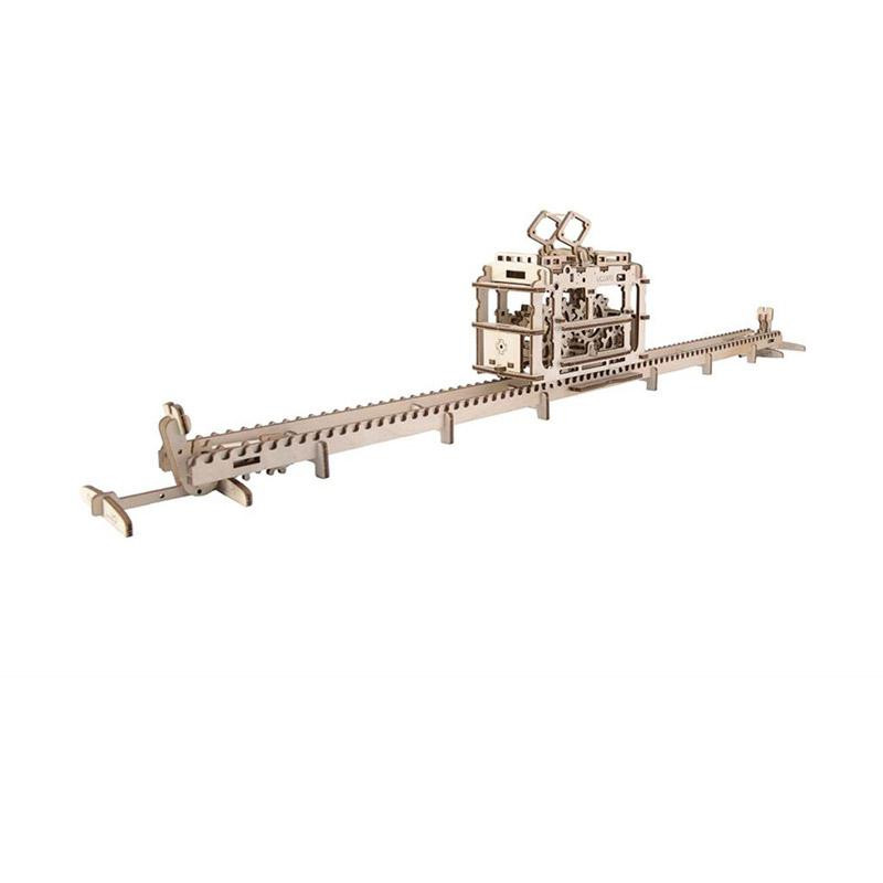 Maquette bois - Tram sur rails