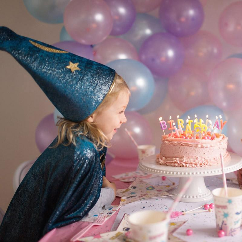 Déguisement cape de Magicien avec chapeau - 6 ans à 9 ans