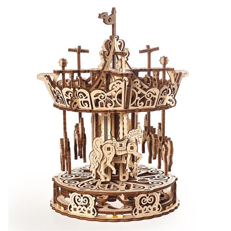 Carrousel, maquette en bois à assembler Ugears