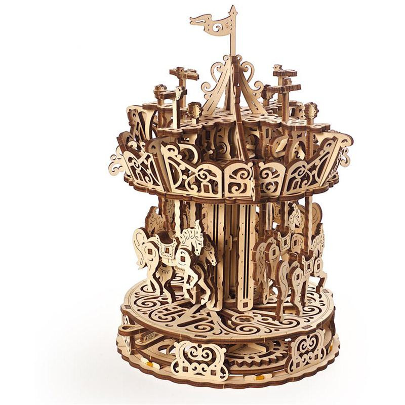 Carrousel, maquette en bois à assembler Ugears
