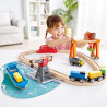 Circuit de train en bois cargo et grue jeu Hape
