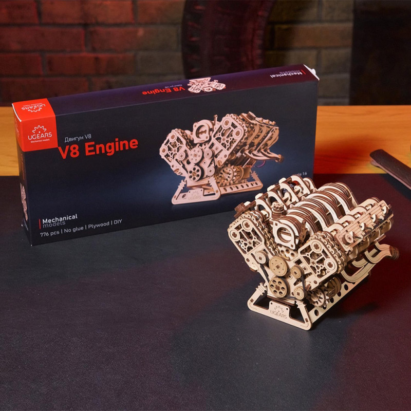 Maquette 3D Moteur V8 avec mouvements Ugears
