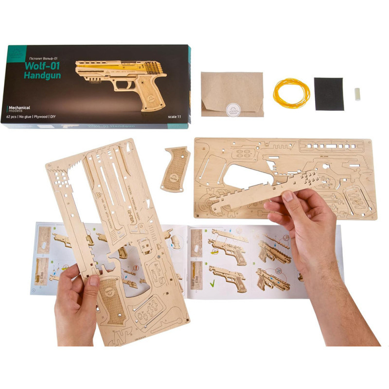 Maquette en bois - Le Pistolet à élastique - Wolf 01 Ugears