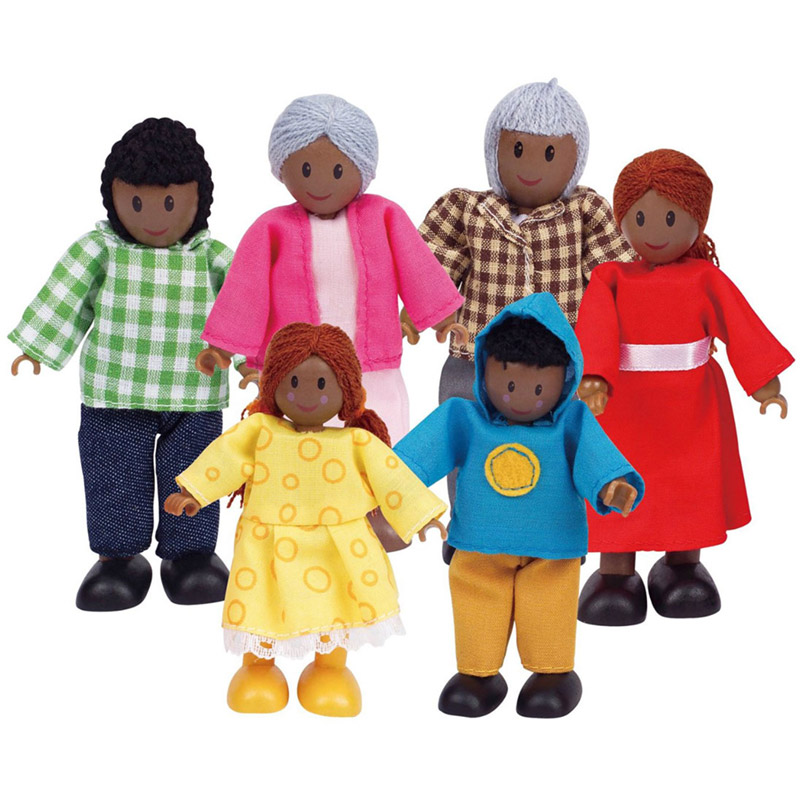 Famille de 6 poupées en bois pour maison de poupée