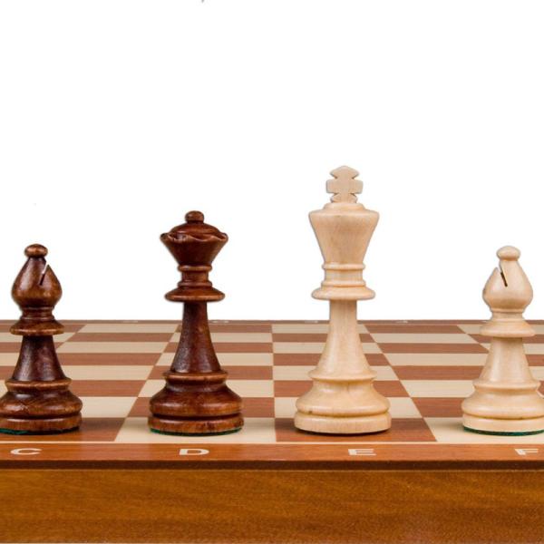 Jeu d'échecs en coffret taille 6, pièces bois