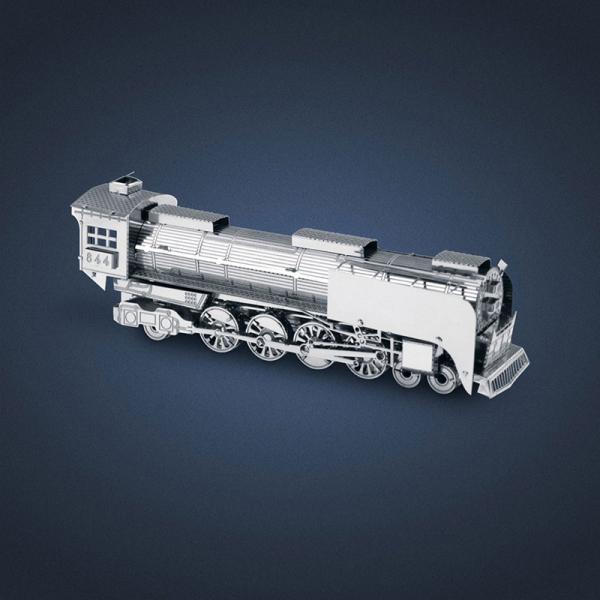 Maquette métal locomotive à vapeur